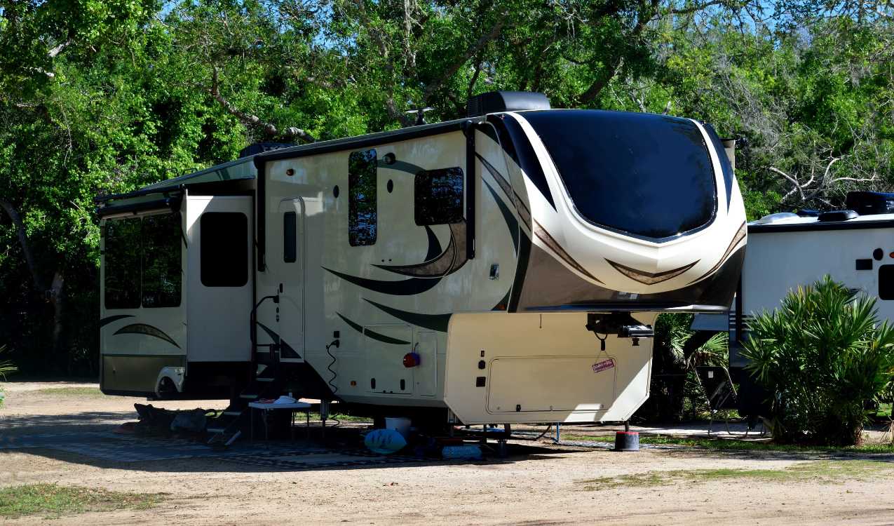 RV storage in Katy, Cypress & West Houston TX